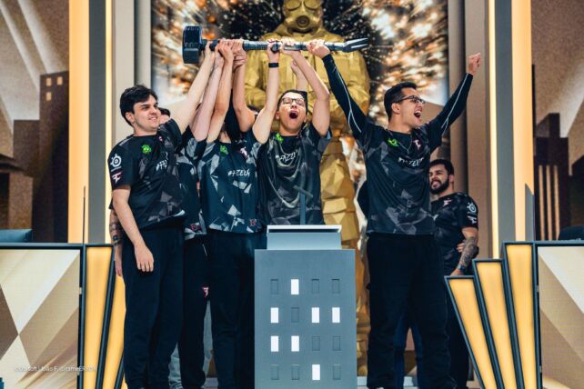 FaZe Clan triomphe au Six Invitational 2025 contre Team BDS
