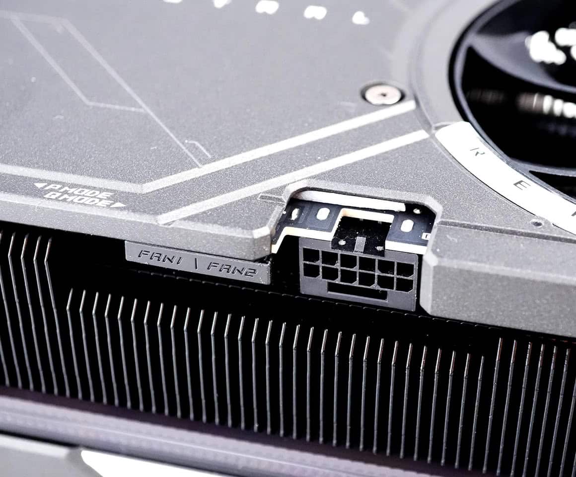 ASUS GPU Tweak III ajoute un arrêt de sécurité câbles 12v-2×6