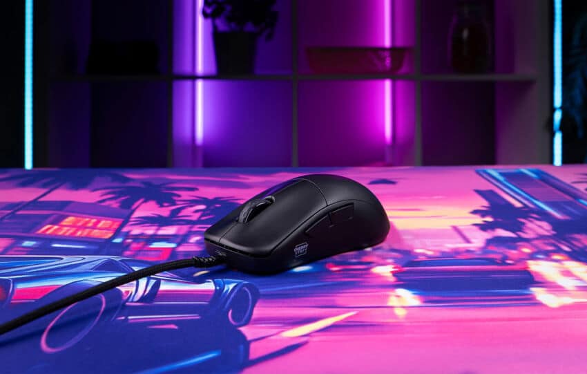 Cherry XTRFY M42V2, souris gaming ultralégère à 39,99 €