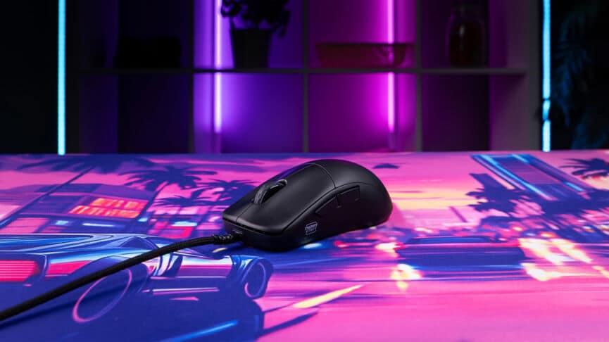 Cherry XTRFY M42V2, souris gaming ultralégère à 39,99 €