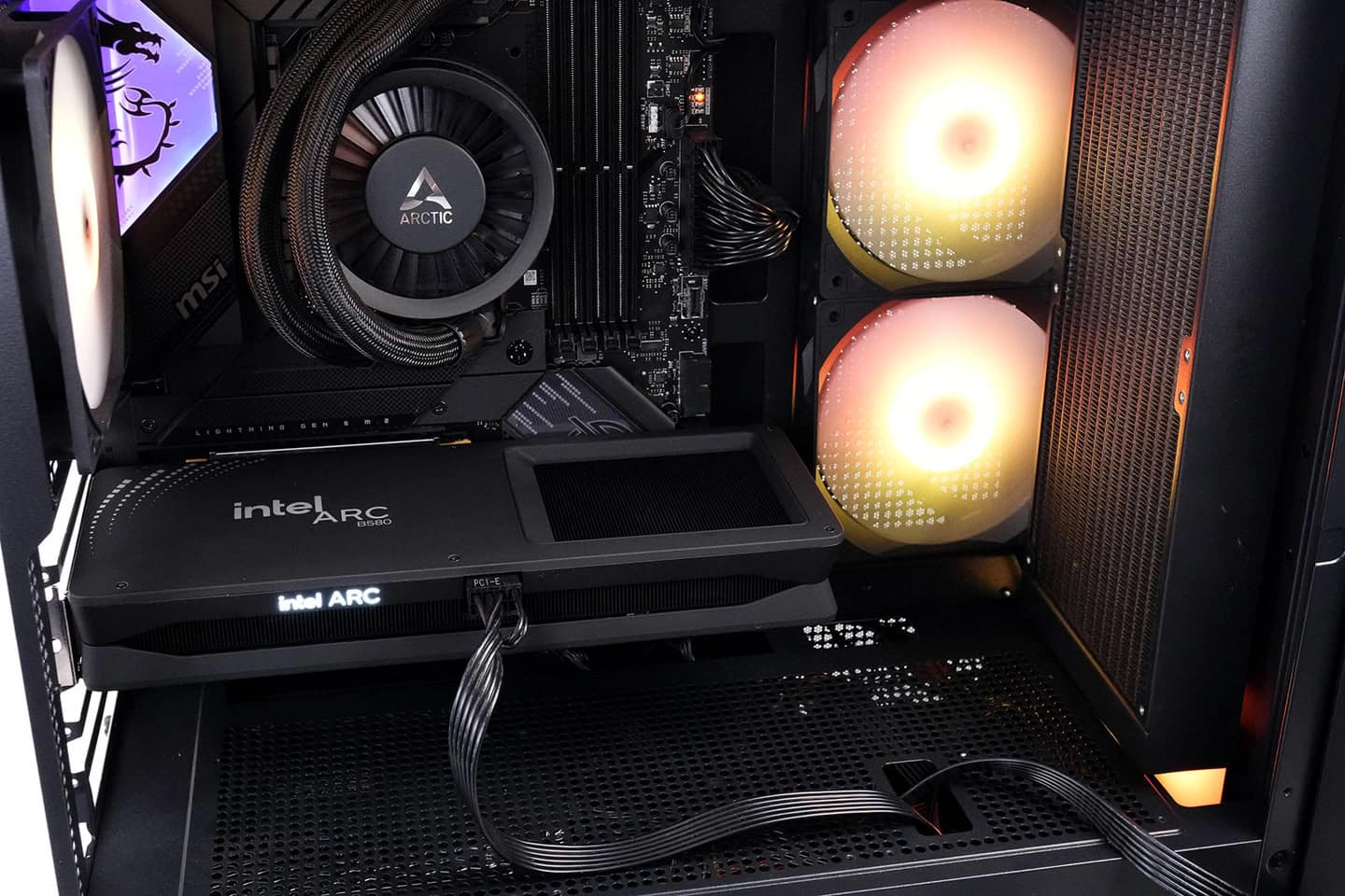 Intel Arc B580 sur SteamOS : de bonnes performances, mais le XeSS à la peine