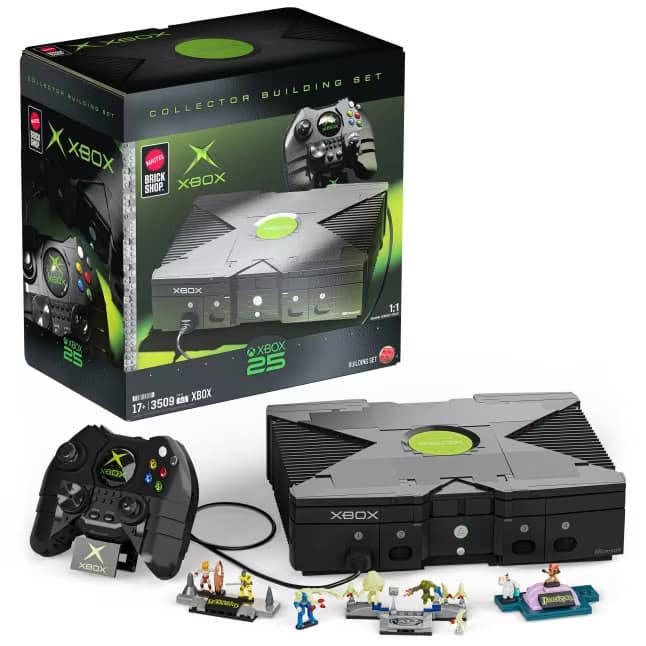 Mattel crée une Xbox originale géante en briques pour ses 25 ans