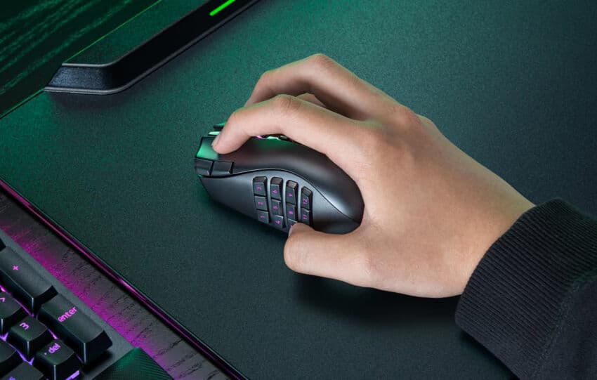 Razer Naga V3 Pro : la souris MMO revient avec plaques interchangeables