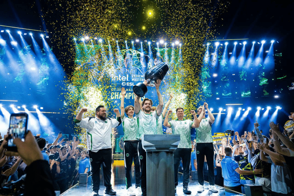 Tous les vainqueurs des championnats majeurs de Counter-Strike 2 et CS:GO