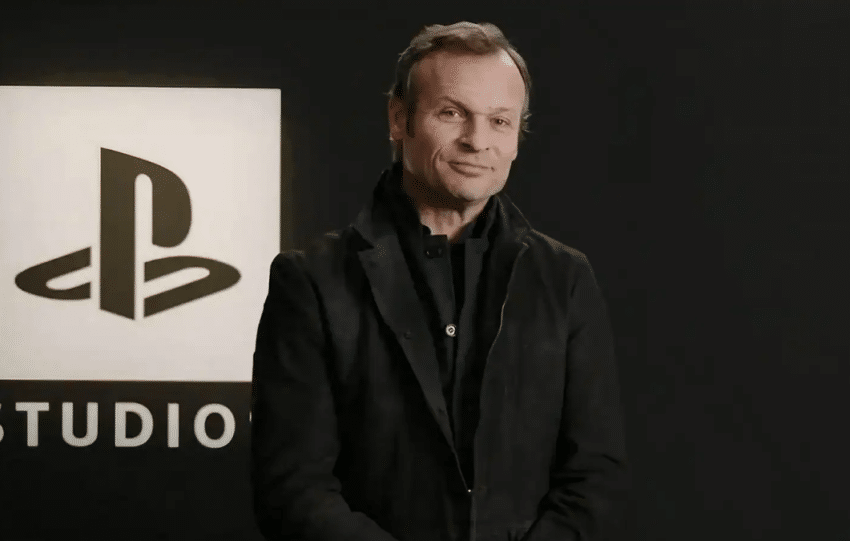 Jaffe réclame le licenciement d'Hermen Hulst de PlayStation Studios