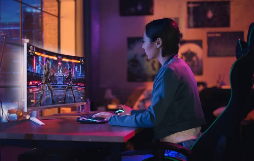 Philips Evnia 34M2C8600P : l'ultrawide QD-OLED à 280 Hz débarque en octobre 2026