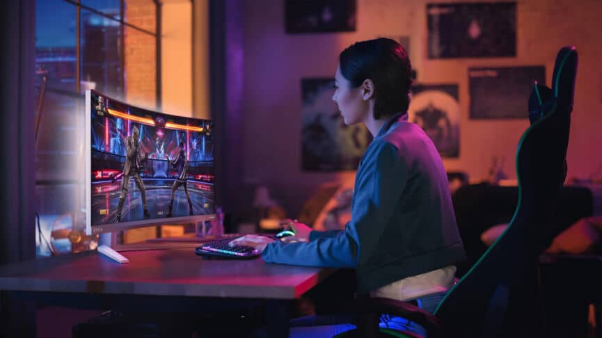 Philips Evnia 34M2C8600P : l'ultrawide QD-OLED à 280 Hz débarque en octobre 2026
