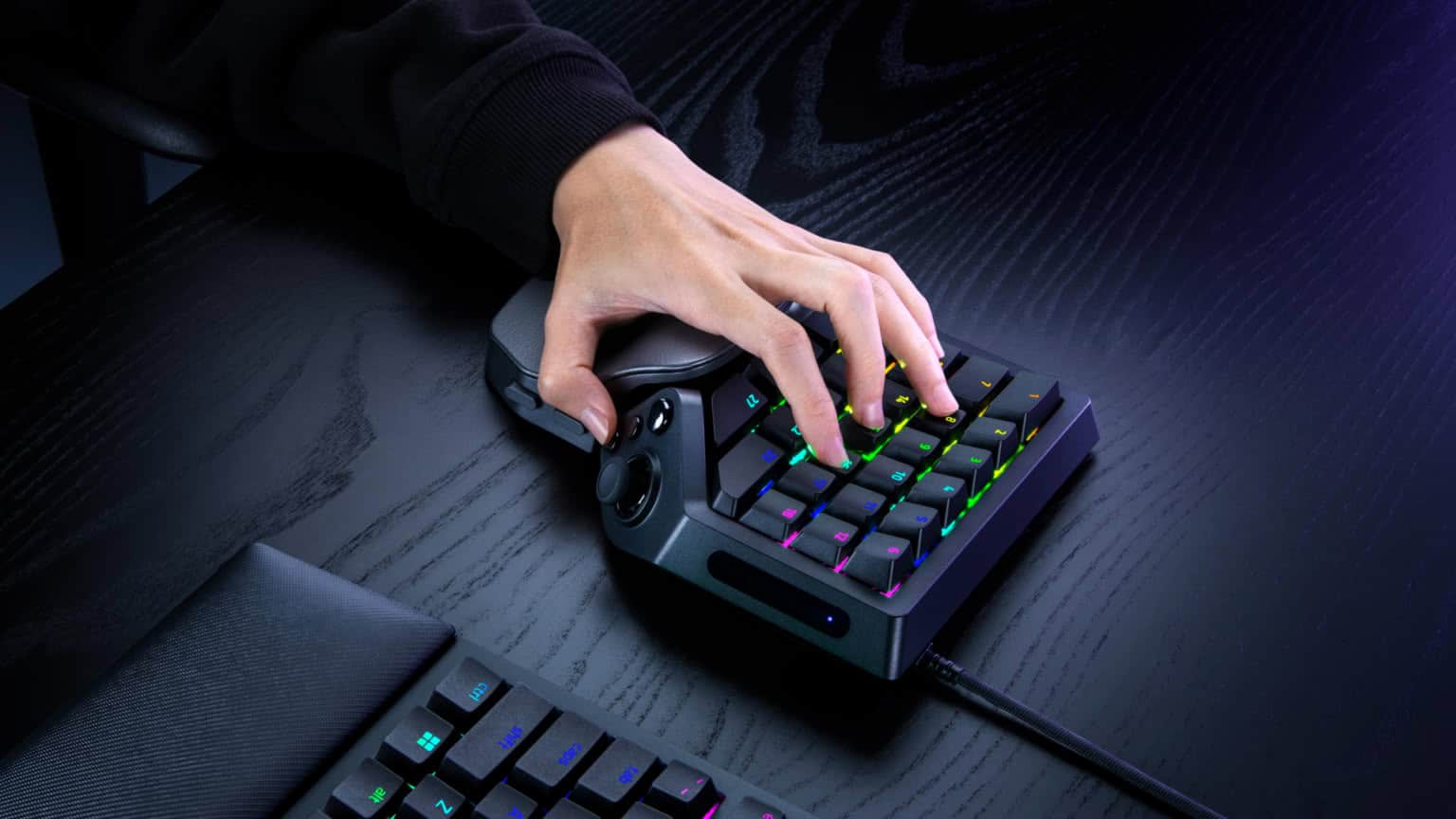 Razer Tartarus V2 Pro passe à l'optique analogique et 8000 Hz