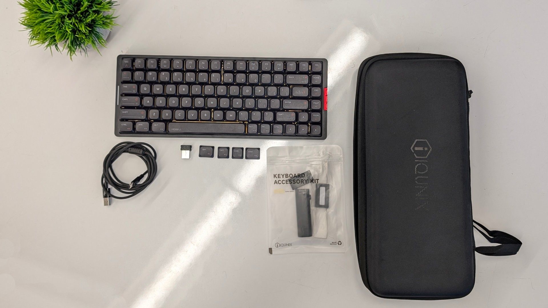 IQUNIX MQ80 : le clavier mécanique low profile en aluminium